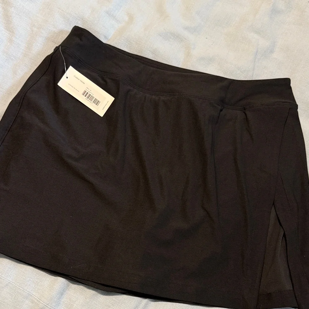 Outdoor Voices Classic Black Skort - Picture 3 of 7